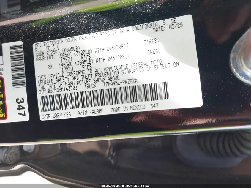 2025 TOYOTA TACOMA SR5