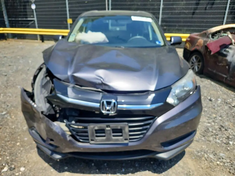 2017 HONDA HR-V LX  