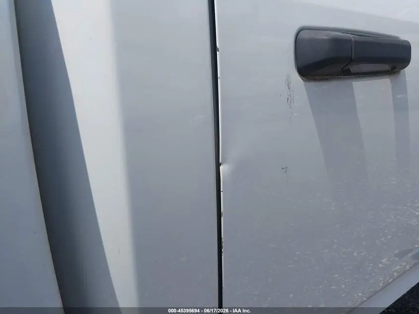 2017 RAM 1500 TRADESMAN  4X2 8' BOX