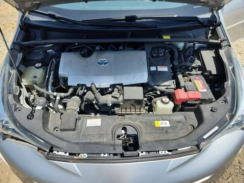 2017 TOYOTA PRIUS THREE TOURING  