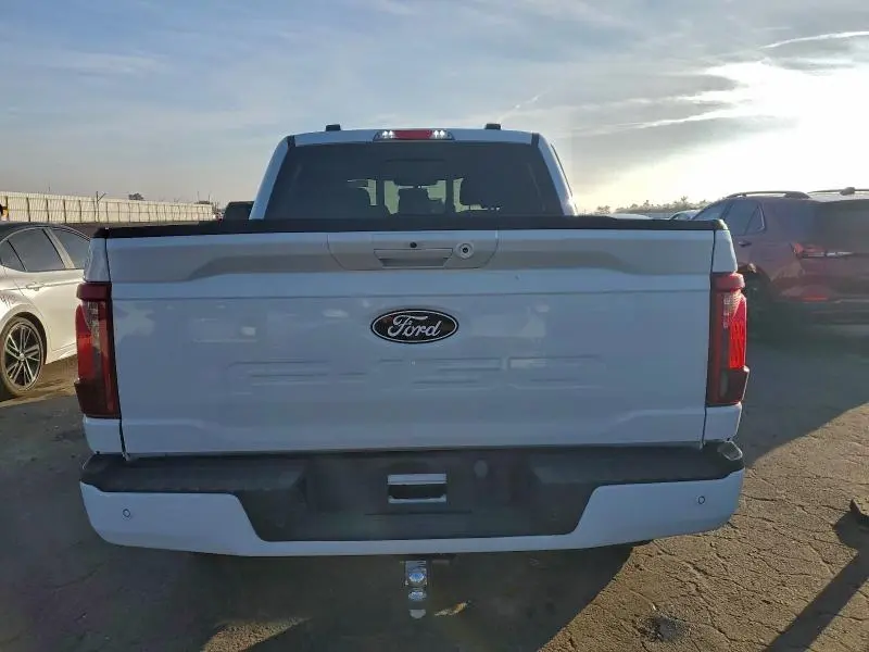 2024 FORD F150 XLT  