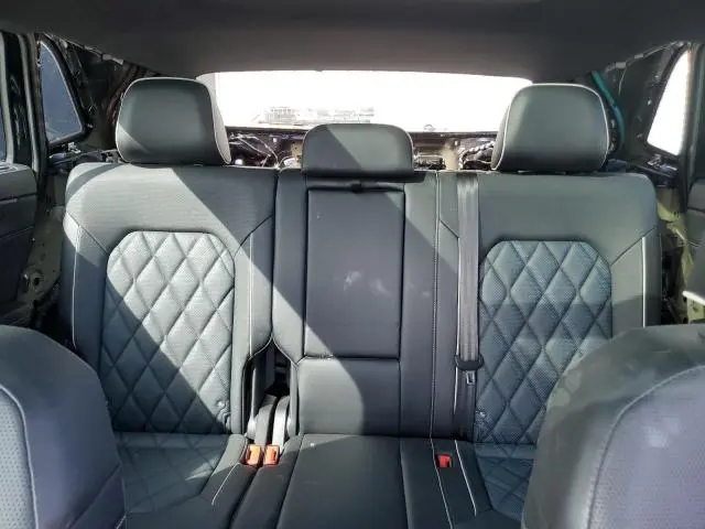 2024 VOLKSWAGEN ATLAS CROSS SPORT SEL PREMIUM R-LINE  