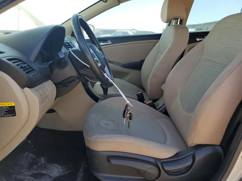 2016 HYUNDAI ACCENT SE  