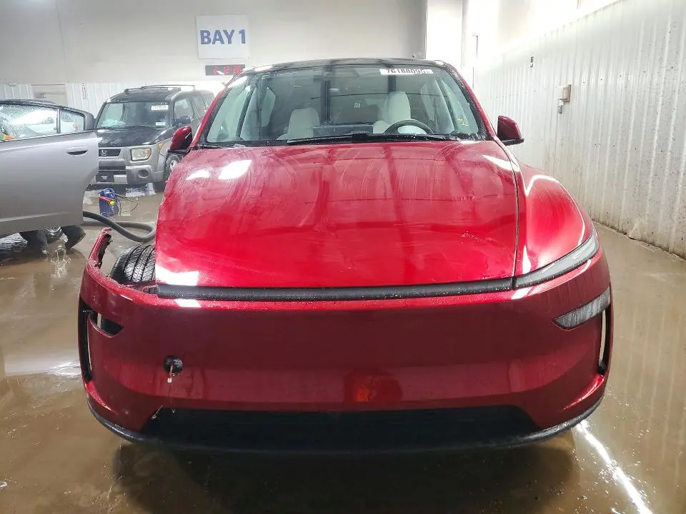 2026 TESLA MODEL Y   