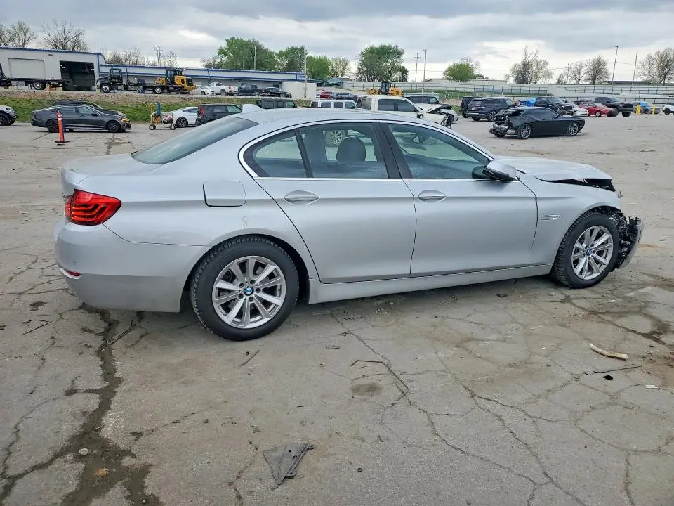 2015 BMW 528 XI  
