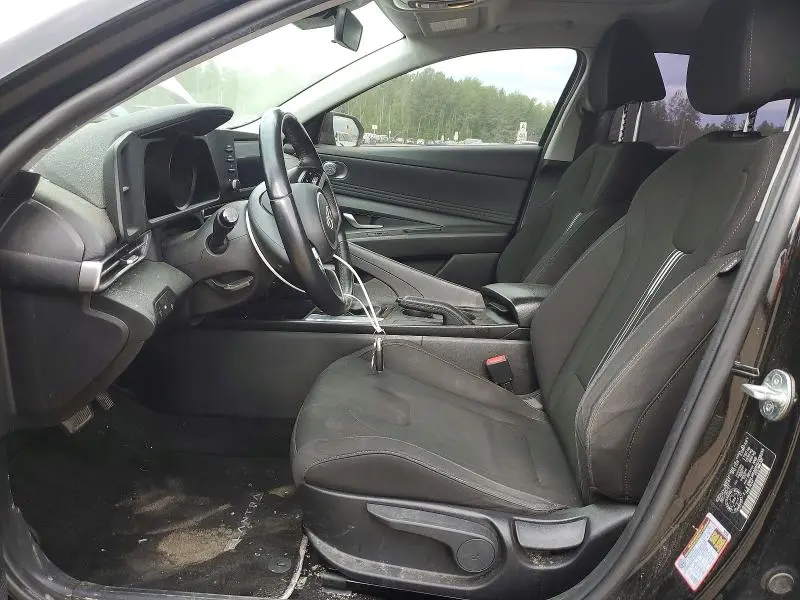 2022 HYUNDAI ELANTRA SEL  