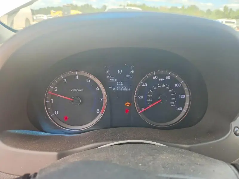 2012 HYUNDAI ACCENT GS  