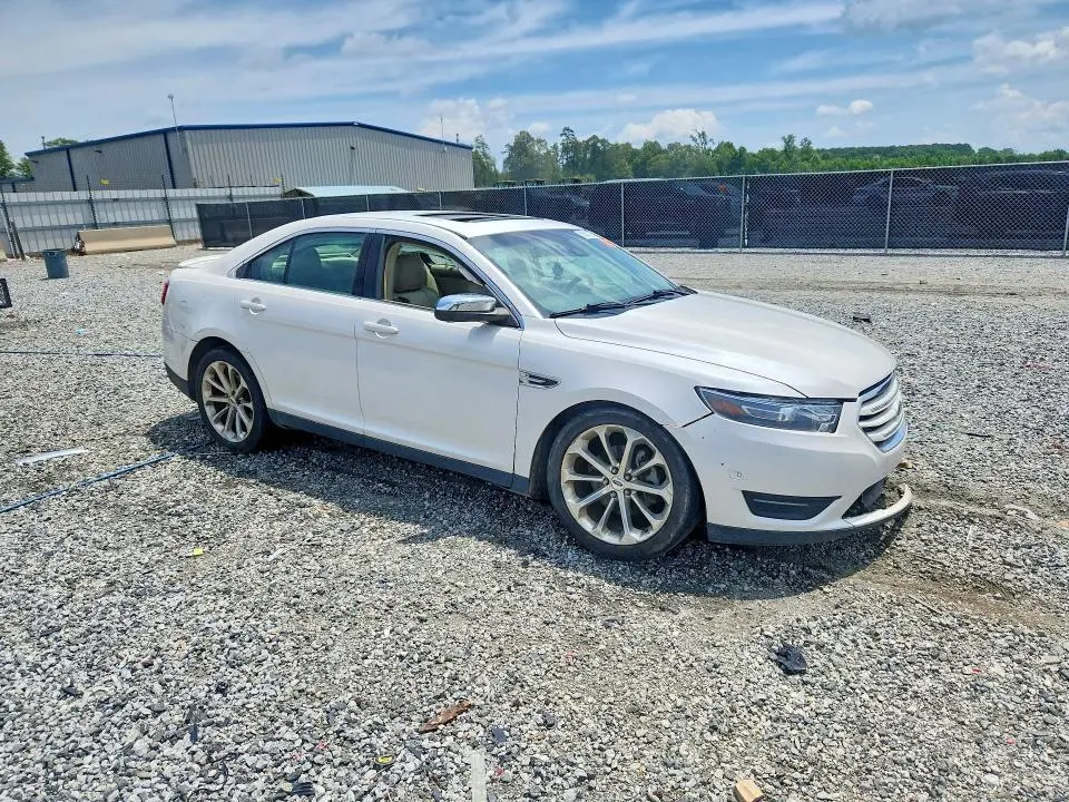 2018 FORD TAURUS LIMITED  