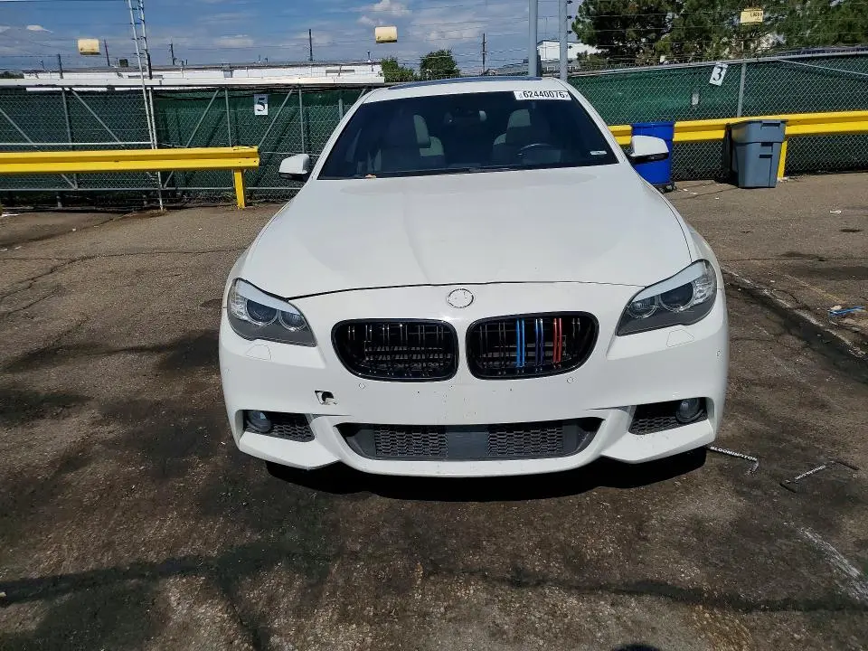 2012 BMW 550 XI  