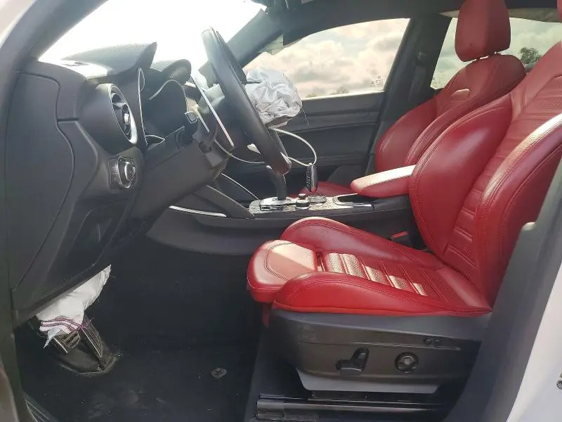 2022 ALFA ROMEO STELVIO   
