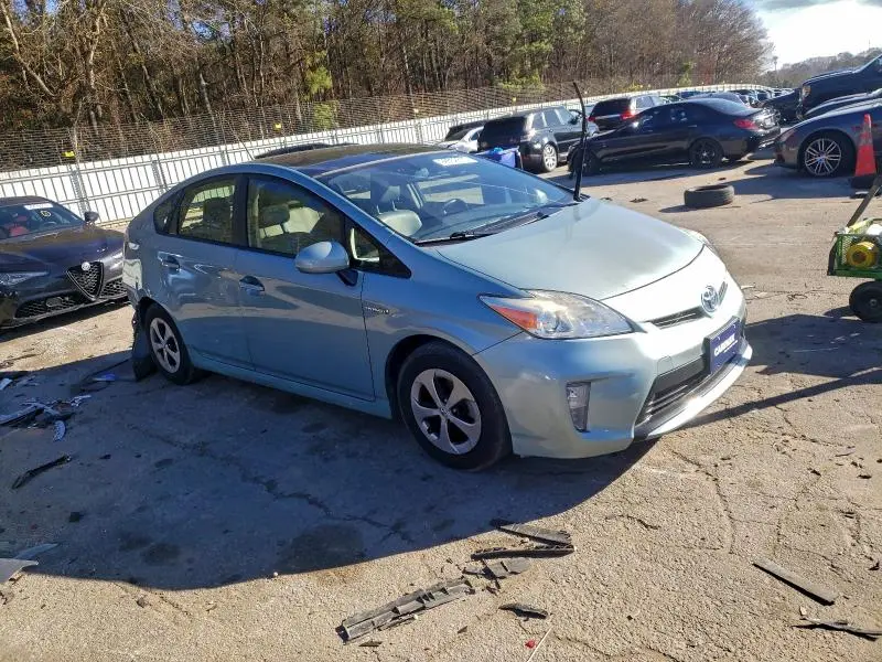 2015 TOYOTA PRIUS   
