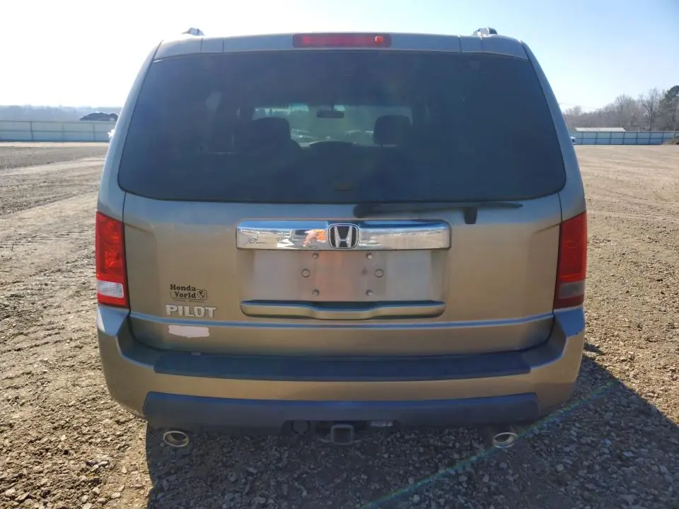 2011 HONDA PILOT EX  