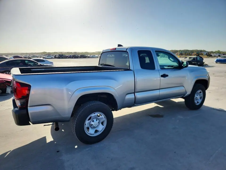 2023 TOYOTA TACOMA SR  