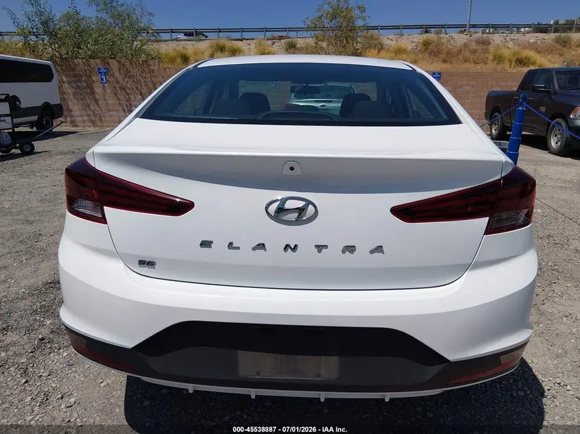2019 HYUNDAI ELANTRA SE