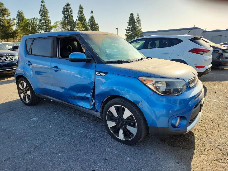 2017 KIA SOUL +  