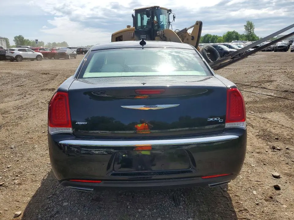 2016 CHRYSLER 300C   