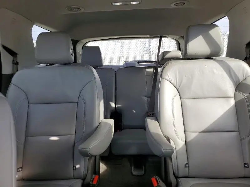 2018 CHEVROLET TRAVERSE LT  
