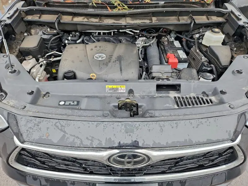 2021 TOYOTA HIGHLANDER LIMITED  