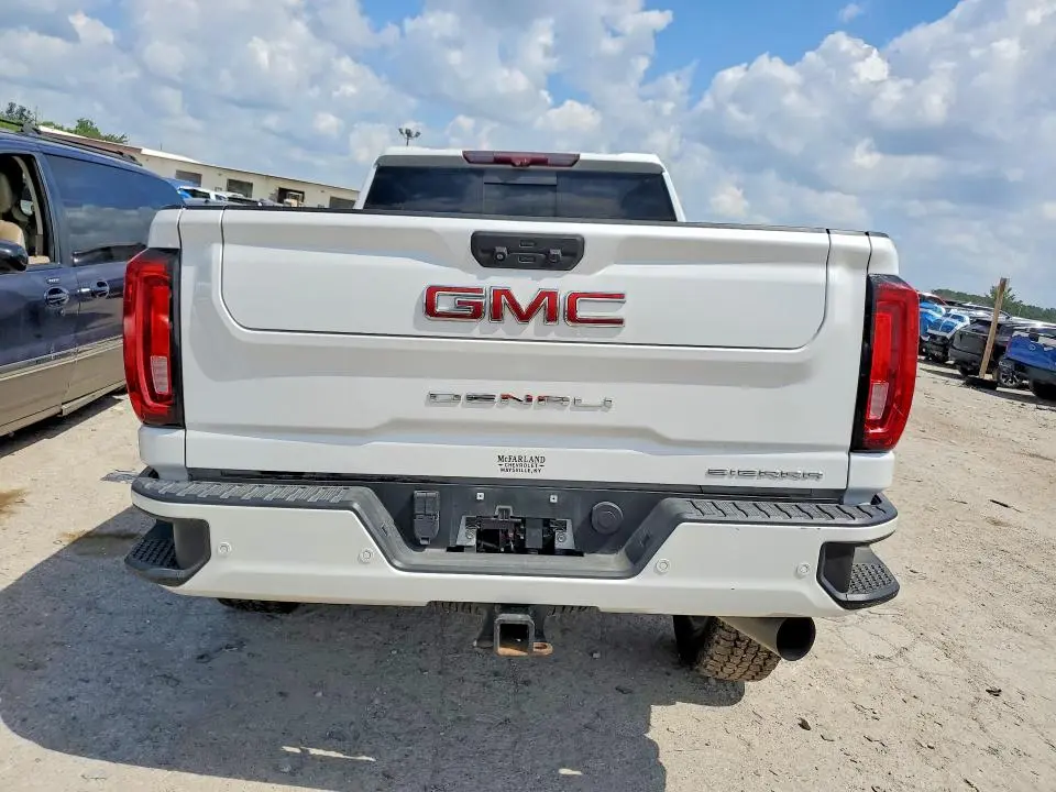 2020 GMC SIERRA K2500 DENALI  
