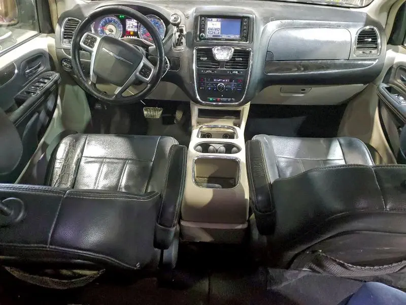 2013 CHRYSLER TOWN & COUNTRY TOURING L  