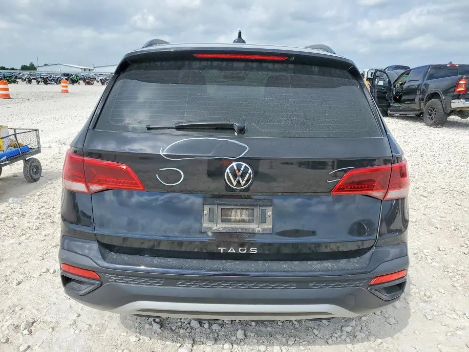 2024 VOLKSWAGEN TAOS S  