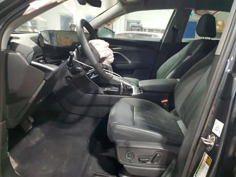 2025 AUDI Q5 PREMIUM  