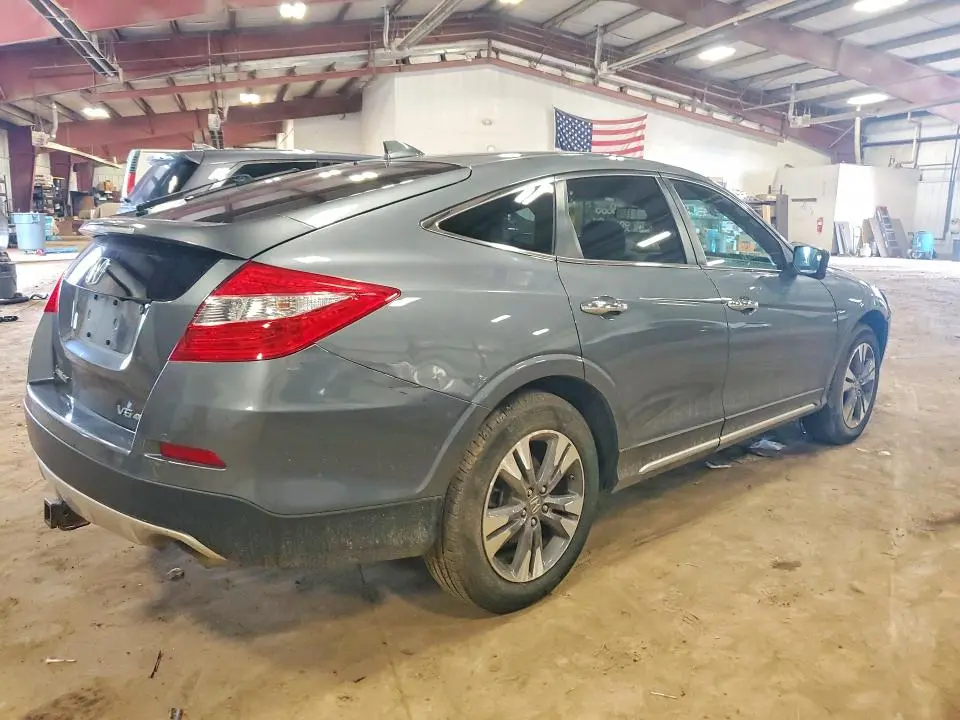 2013 HONDA CROSSTOUR EXL  