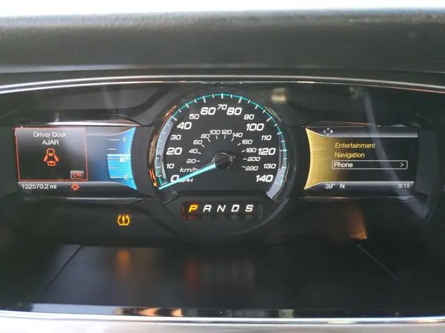 2016 FORD TAURUS SEL  