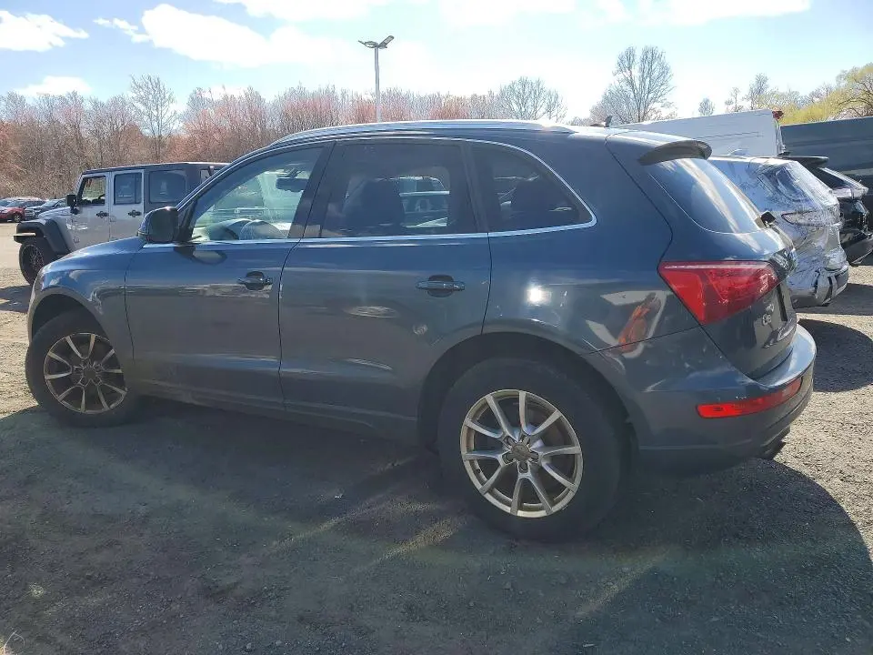 2011 AUDI Q5 PREMIUM PLUS  