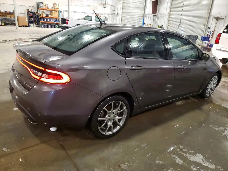 2015 DODGE DART SXT  