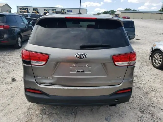2017 KIA SORENTO LX  