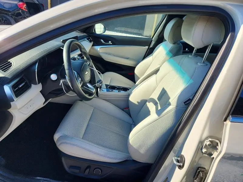 2025 GENESIS G70 2.5T STANDARD  