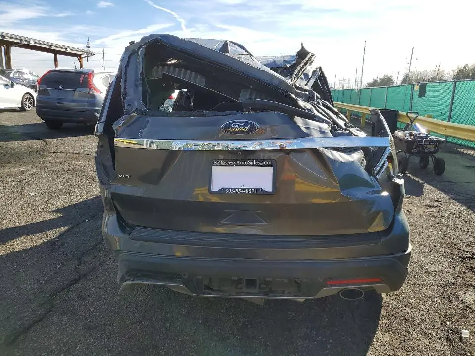 2018 FORD EXPLORER XLT  