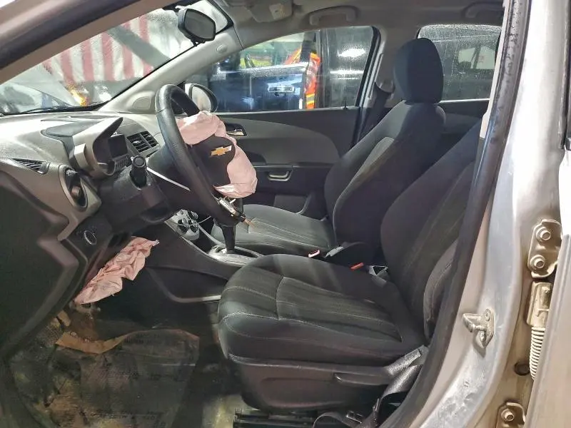 2015 CHEVROLET SONIC LT  