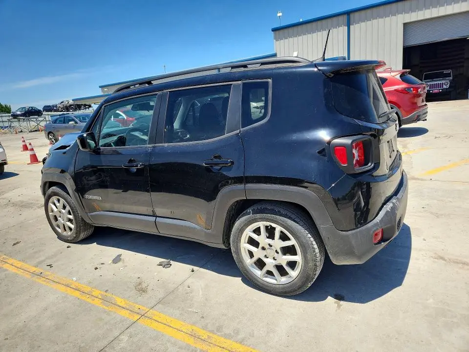 2020 JEEP RENEGADE LATITUDE  