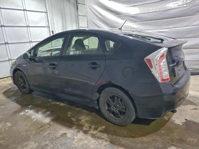 2013 TOYOTA PRIUS   