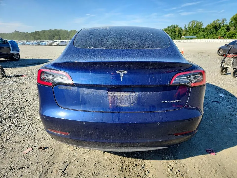 2018 TESLA MODEL 3   