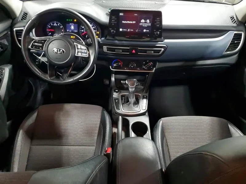 2021 KIA SELTOS S  