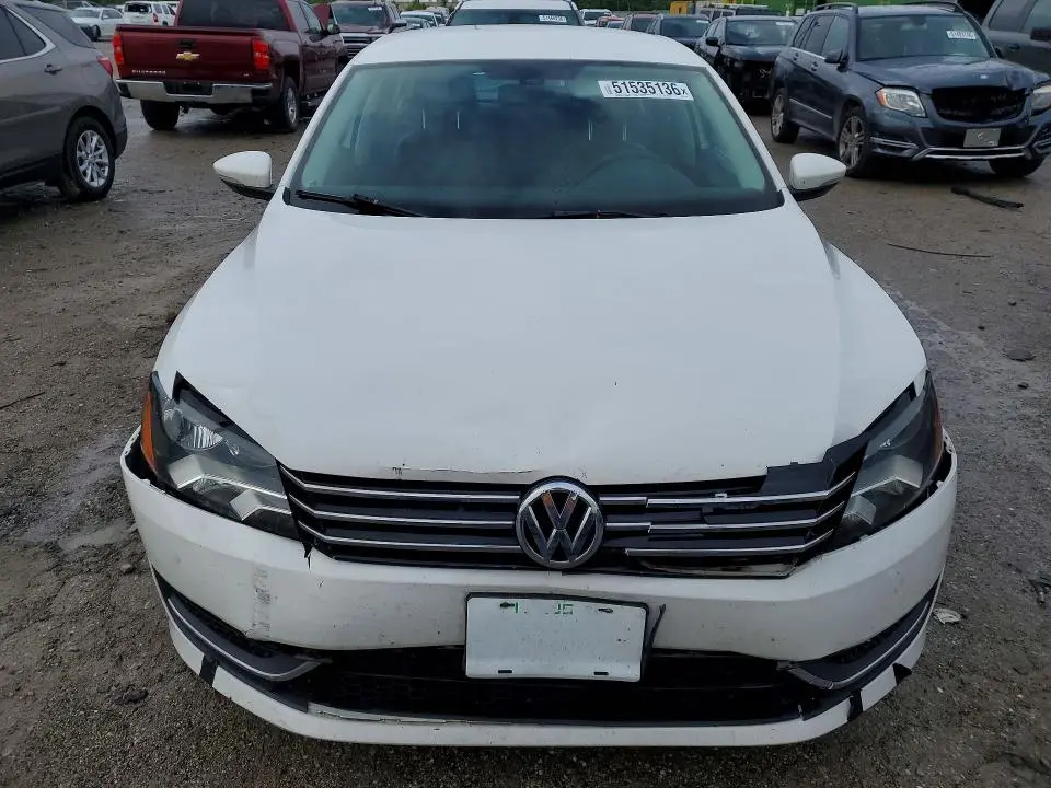 2012 VOLKSWAGEN PASSAT SE  