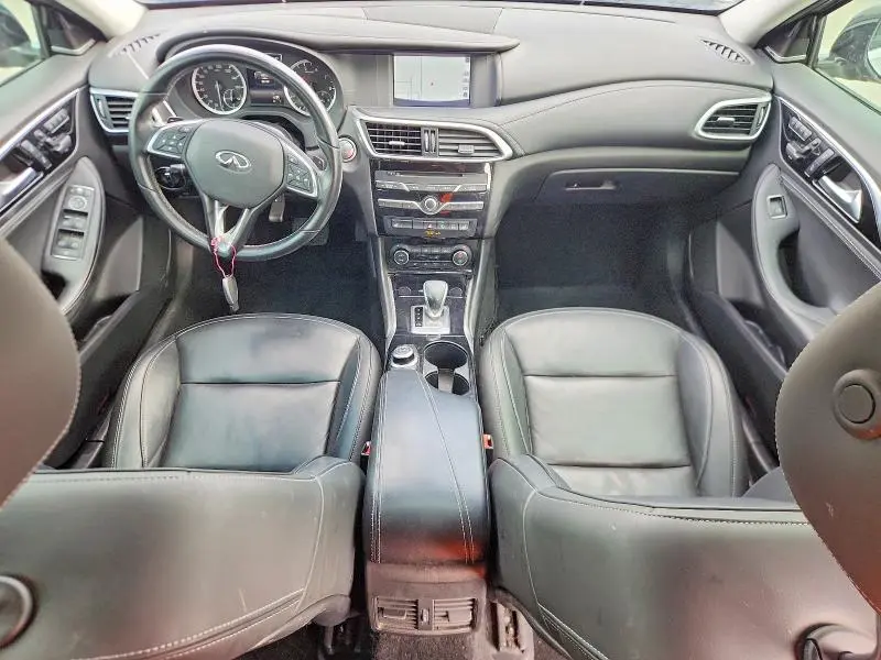 2018 INFINITI QX30 PREMIUM  