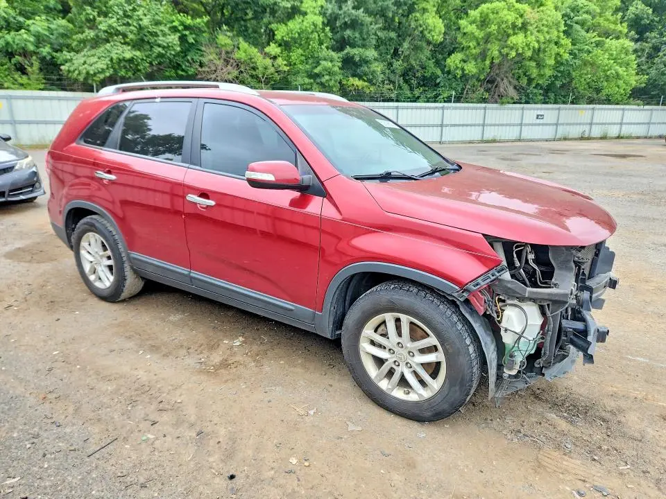 2015 KIA SORENTO LX  