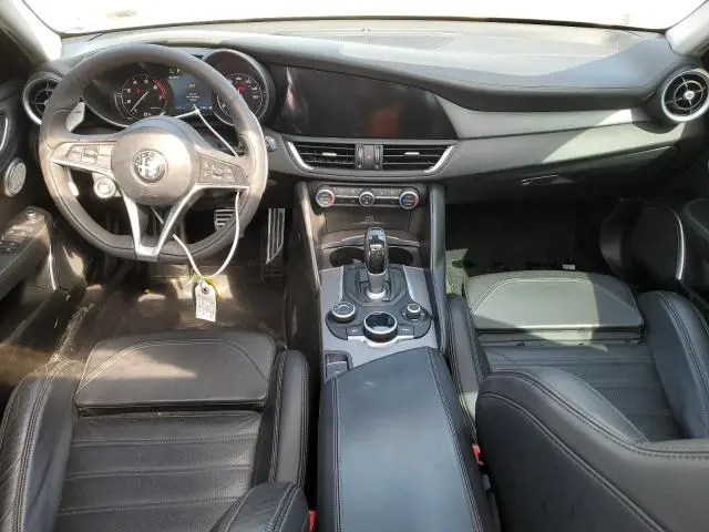 2017 ALFA ROMEO GIULIA TI Q4  