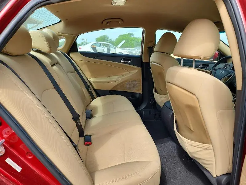 2011 HYUNDAI SONATA GLS  