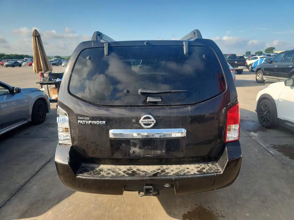 2012 NISSAN PATHFINDER S  