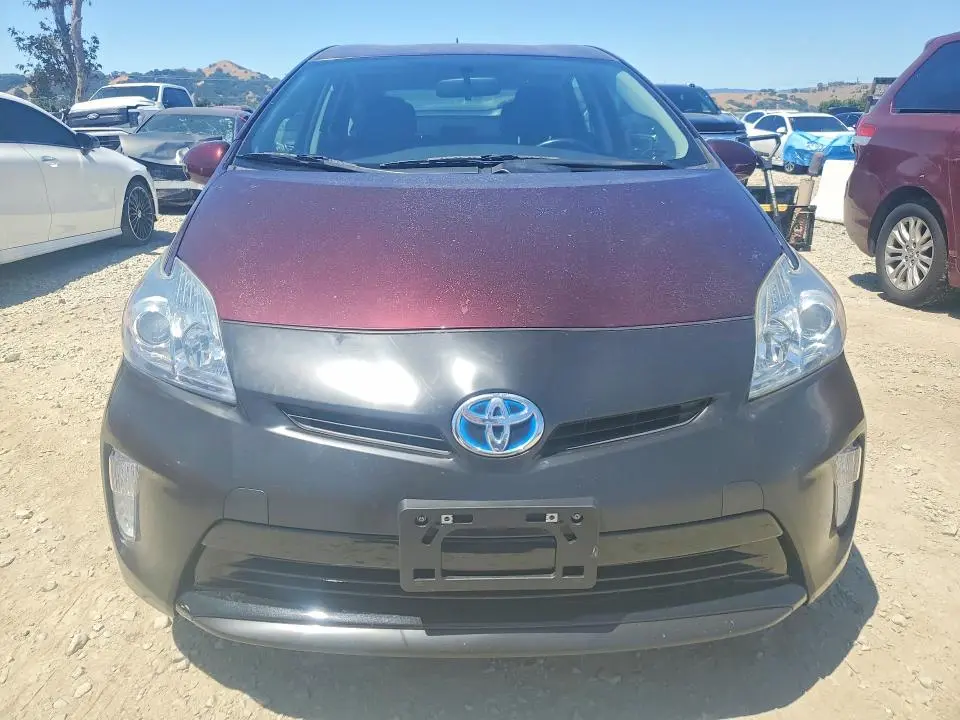 2013 TOYOTA PRIUS PERSONA SERIES SE  