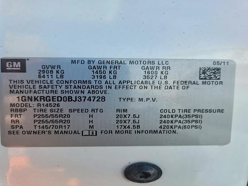 2011 CHEVROLET TRAVERSE LT  
