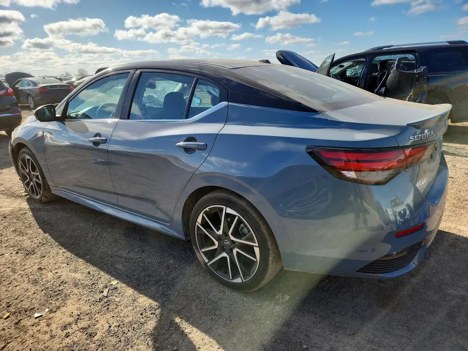 2024 NISSAN SENTRA SR  