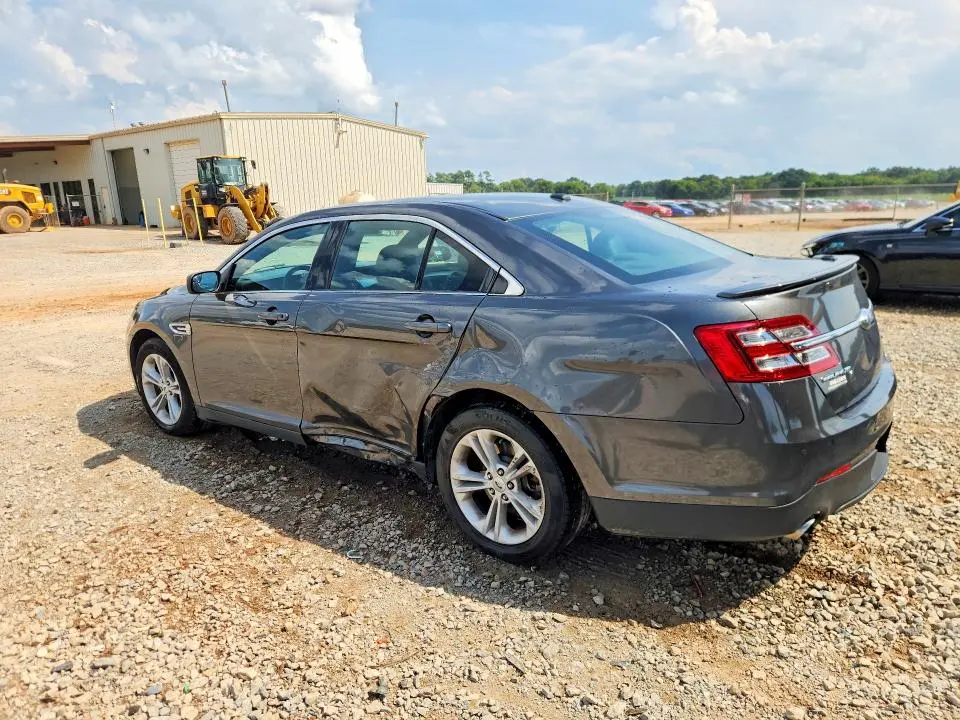 2018 FORD TAURUS SEL  