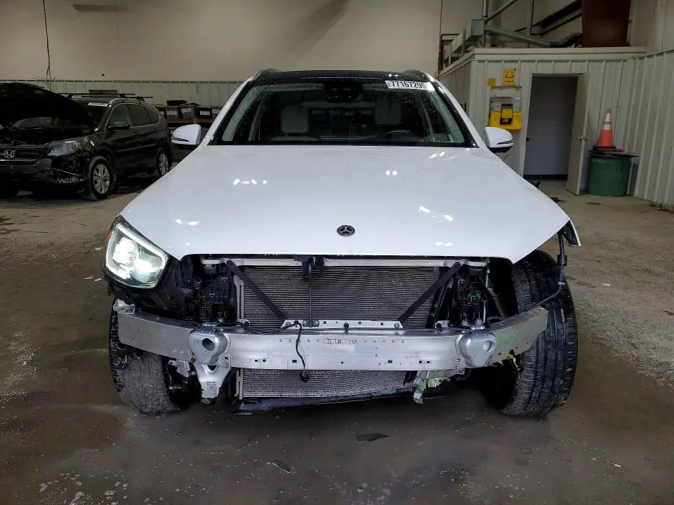 2022 MERCEDES-BENZ GLC 300 4MATIC  