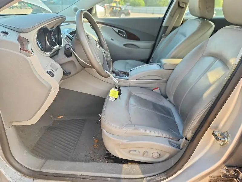 2010 BUICK LACROSSE CXL  